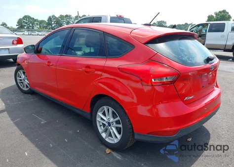 2015 Ford Focus Se z USA, uszkodzony, nr VIN 1FADP3K26FL286124
